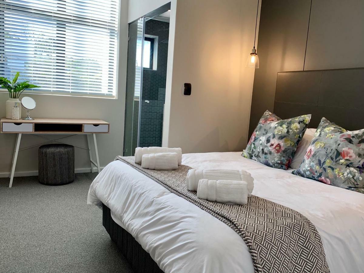 Oyster Lagoon Villa - Luxurious 2 Bed Apartment In Knysna Exterior foto